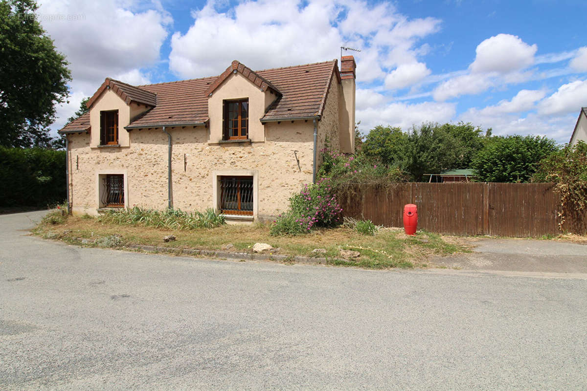 Maison à ABLIS