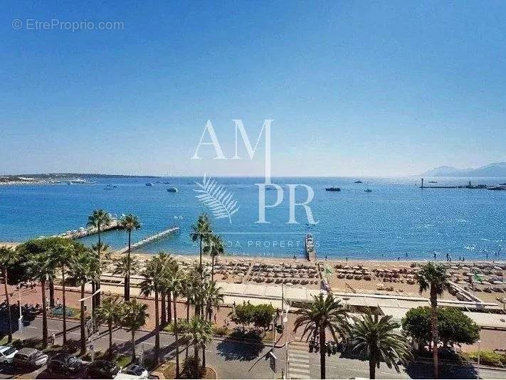 Appartement à CANNES