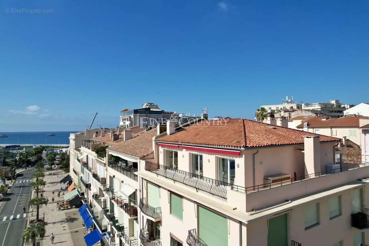 Appartement à CANNES