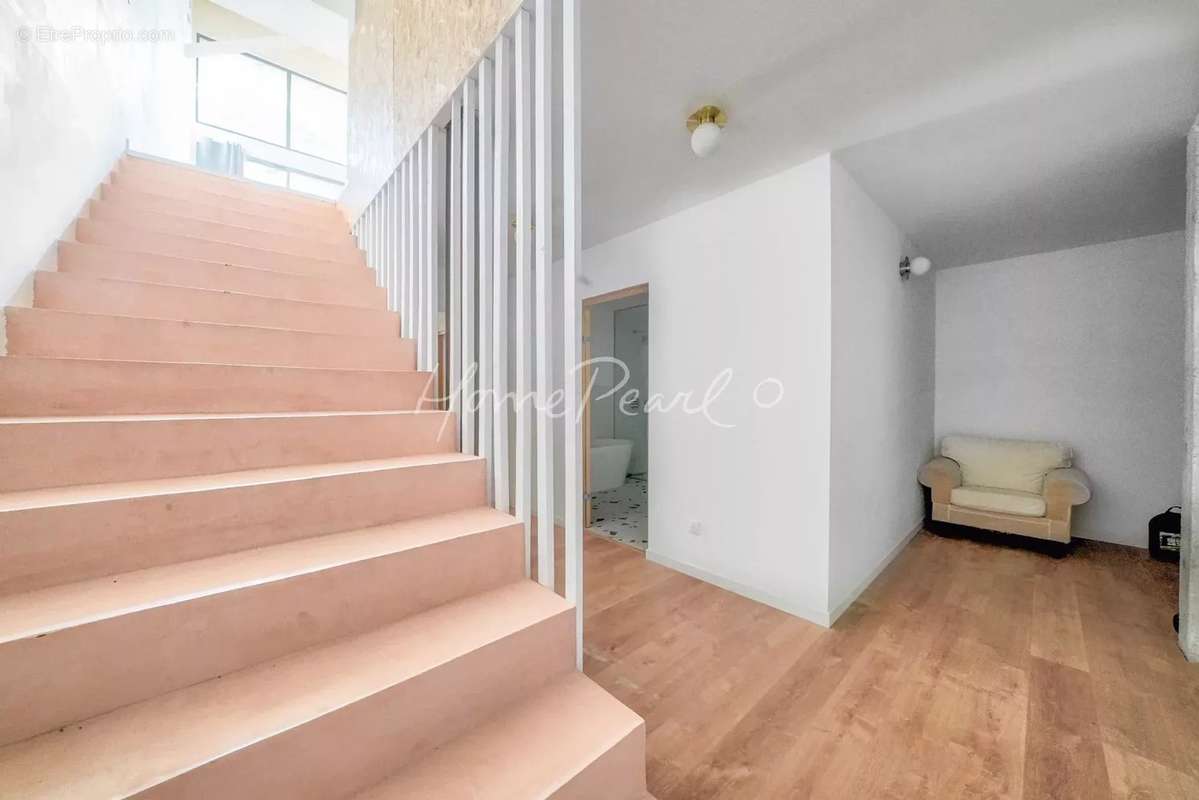 Appartement à NEUILLY-PLAISANCE