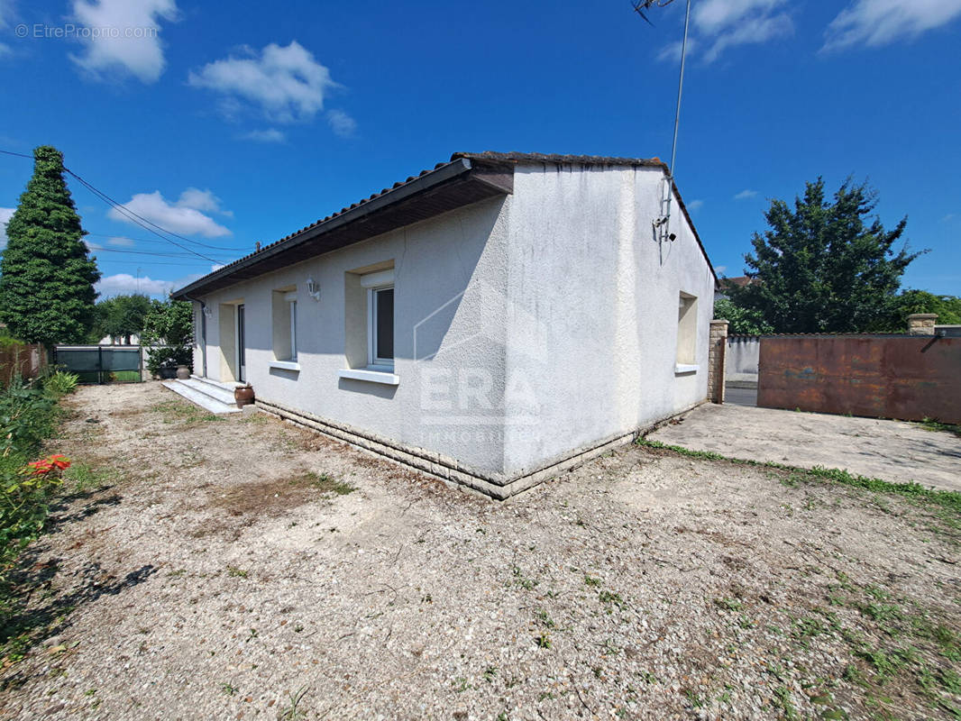 Maison à JARNAC