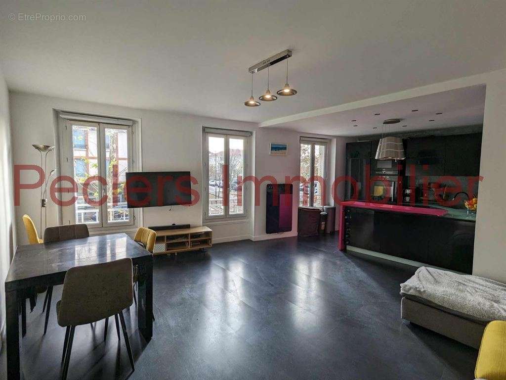 Appartement à RUEIL-MALMAISON