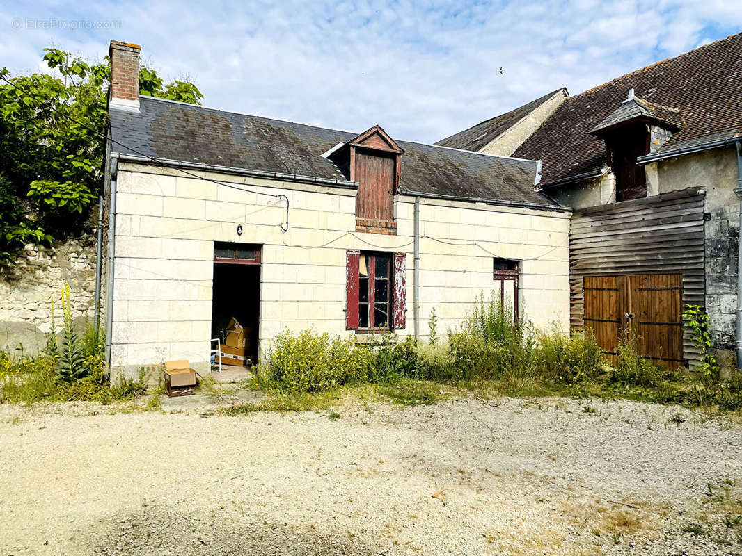 Maison à MANTHELAN