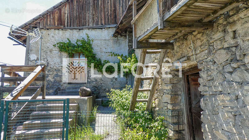 Maison à EMBRUN