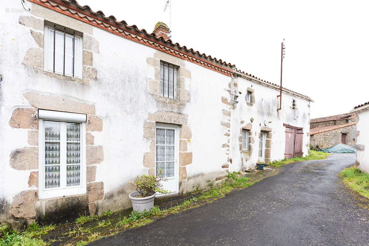 Maison à LA BRUFFIERE