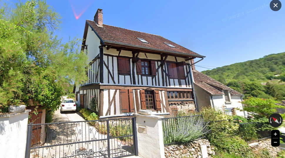 Maison à JOIGNY