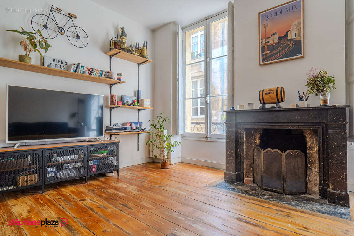 Appartement à BORDEAUX