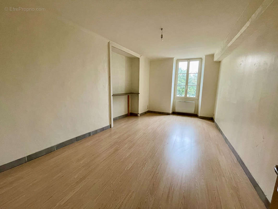 Appartement à SAINT-GEORGES-SUR-LOIRE