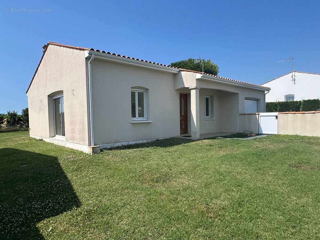 Maison à MESCHERS-SUR-GIRONDE