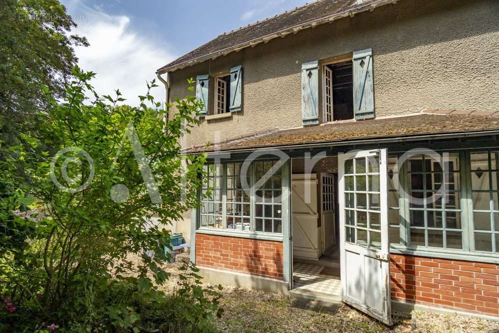 Maison à GAILLON-SUR-MONTCIENT