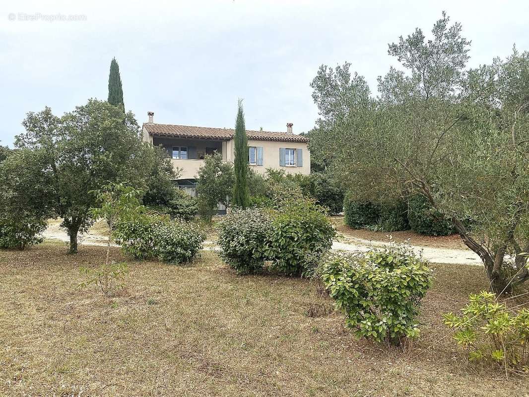 Maison à UZES