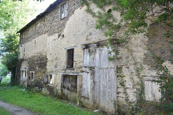 Maison à LACAUNE