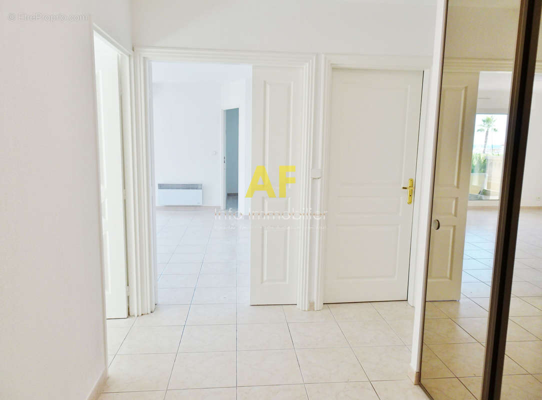 Appartement à SAINT-RAPHAEL