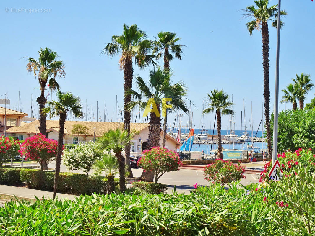 Appartement à SAINT-RAPHAEL