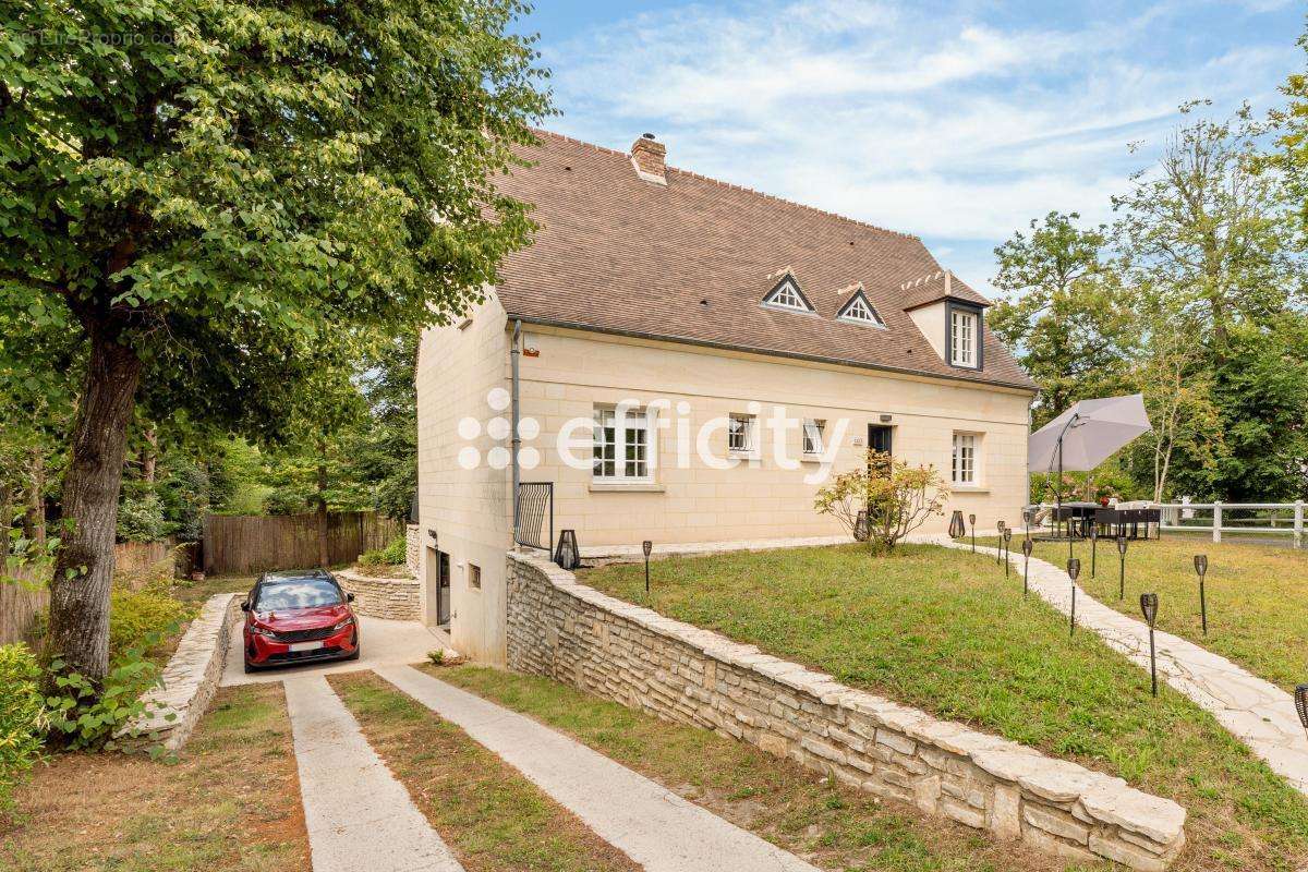 Maison à GOUVIEUX