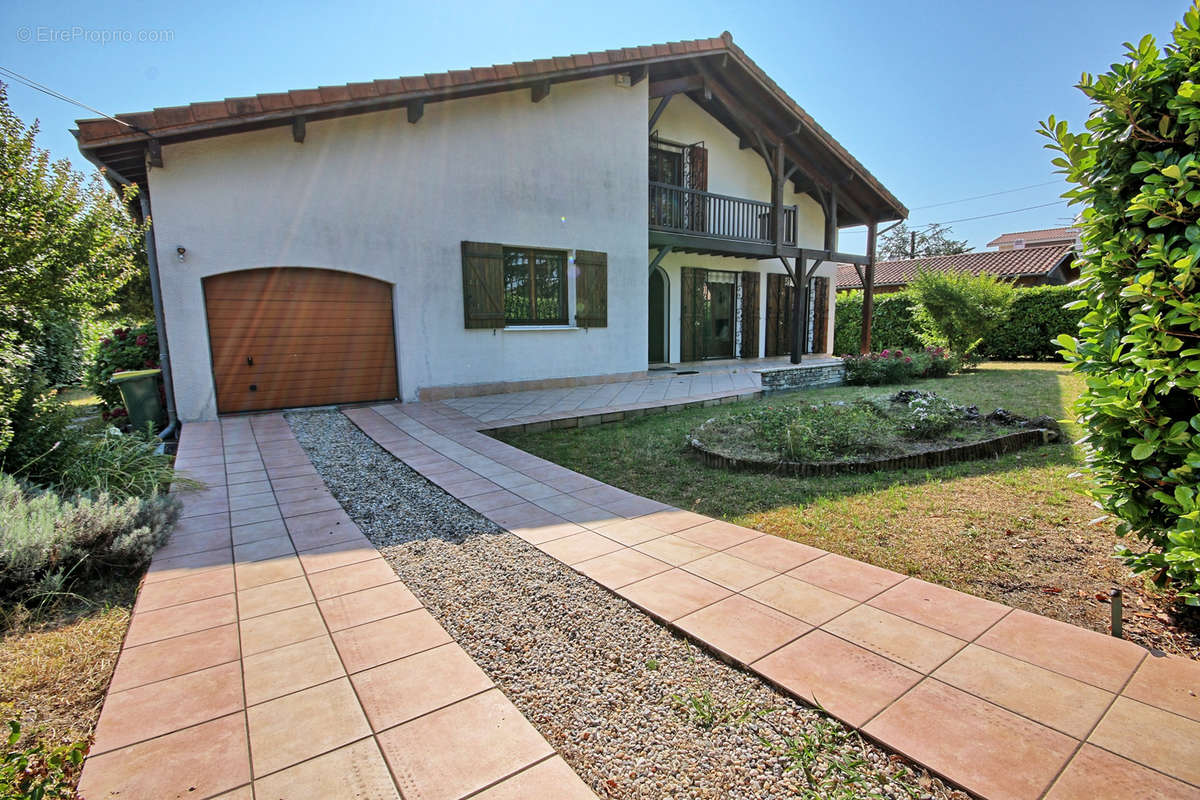 Maison à PESSAC