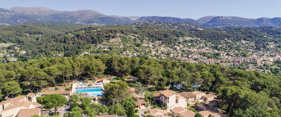 Appartement à LA COLLE-SUR-LOUP