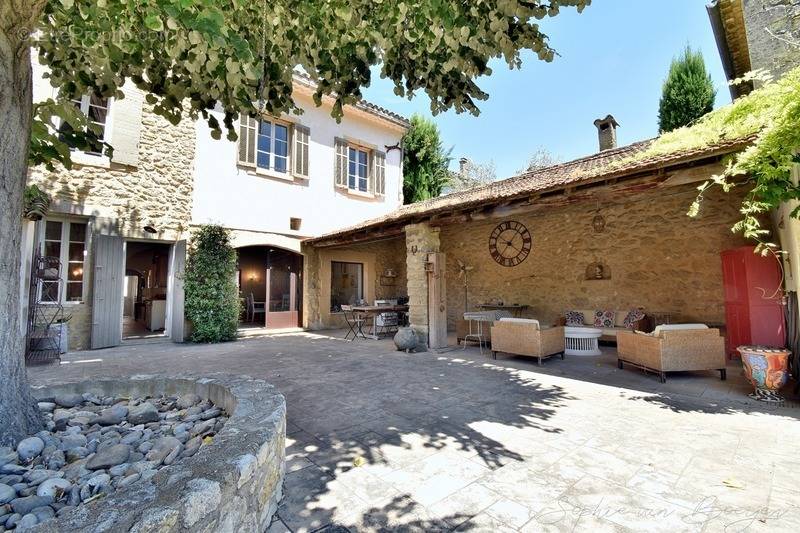 Maison à AIX-EN-PROVENCE