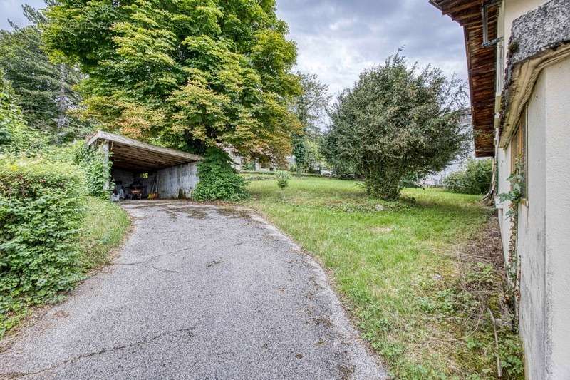 Maison à OYONNAX