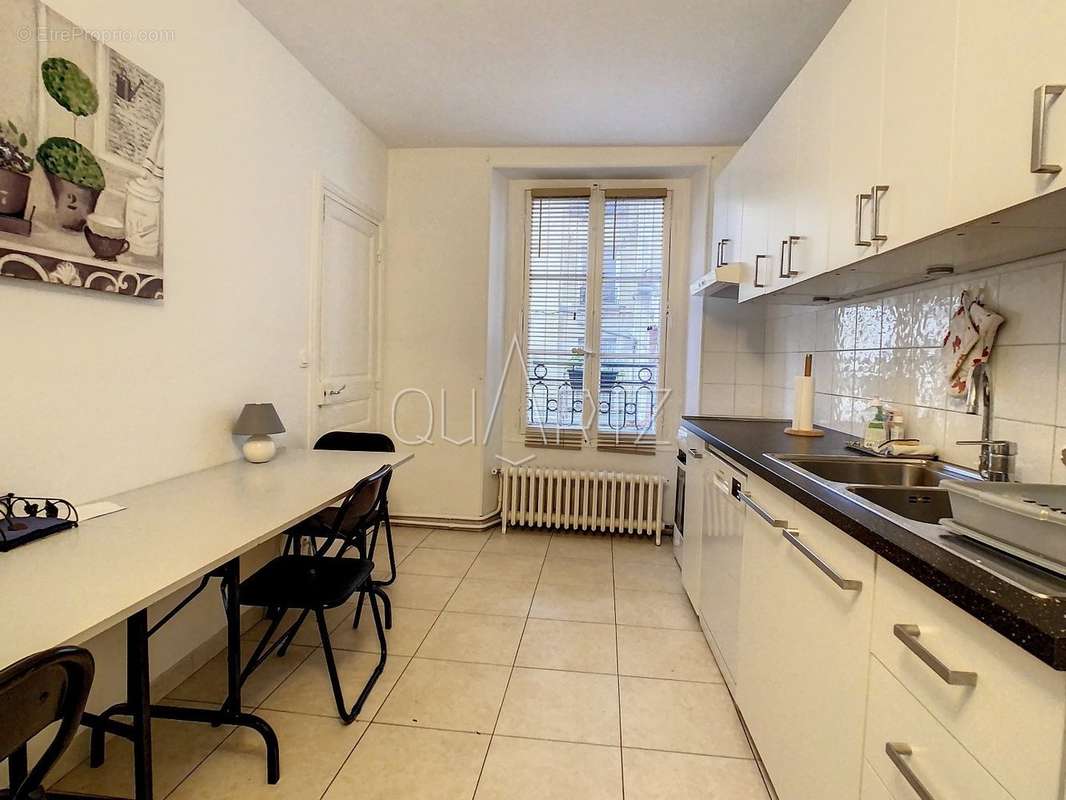 Appartement à VERSAILLES