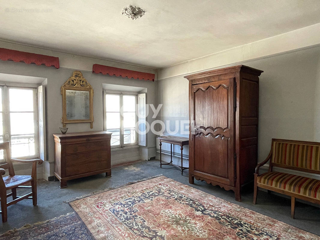 Appartement à VERSAILLES