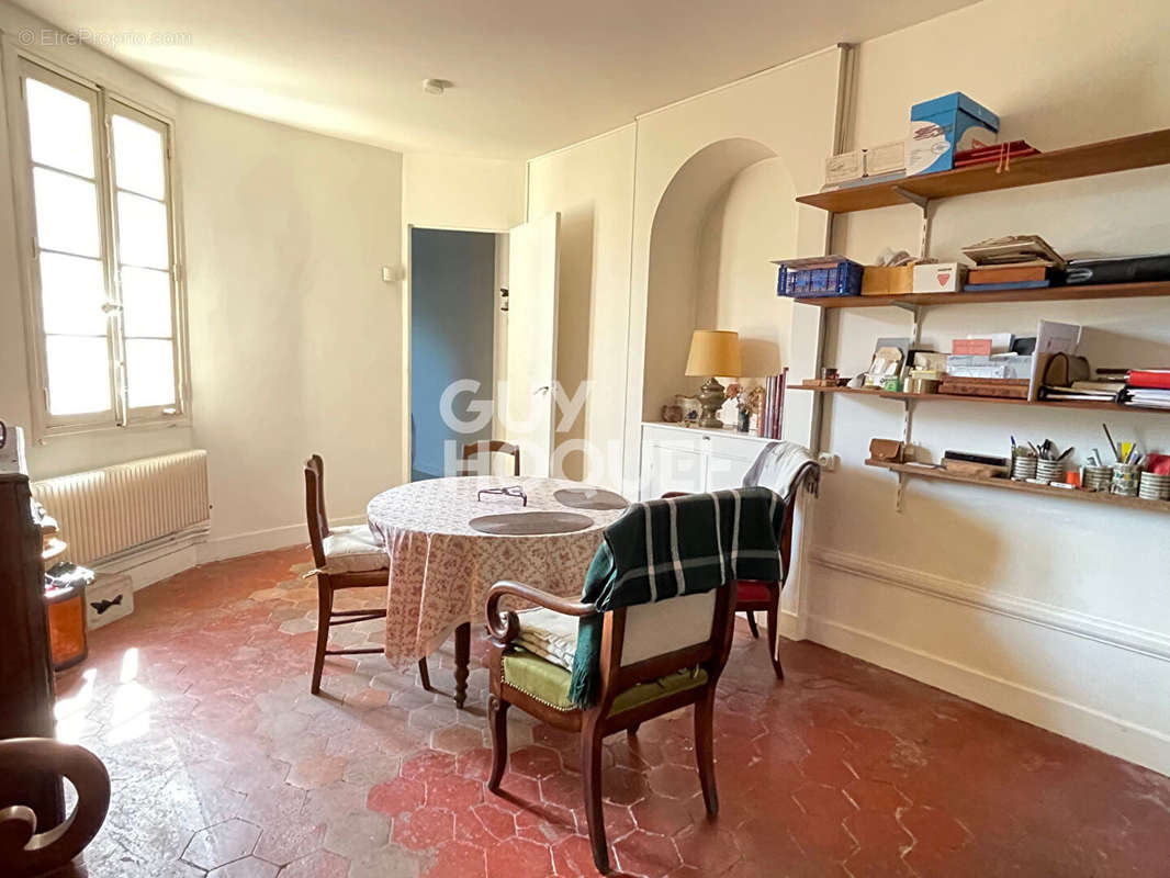 Appartement à VERSAILLES