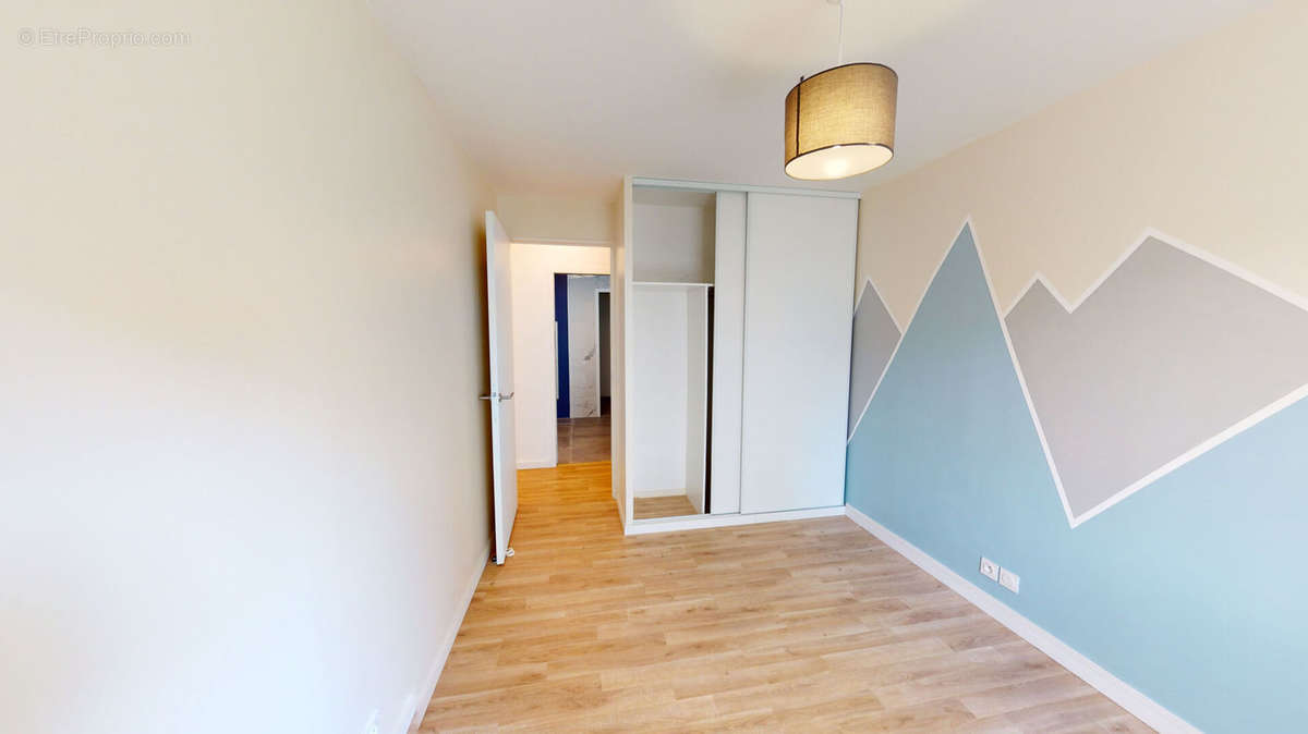 Appartement à IVRY-SUR-SEINE