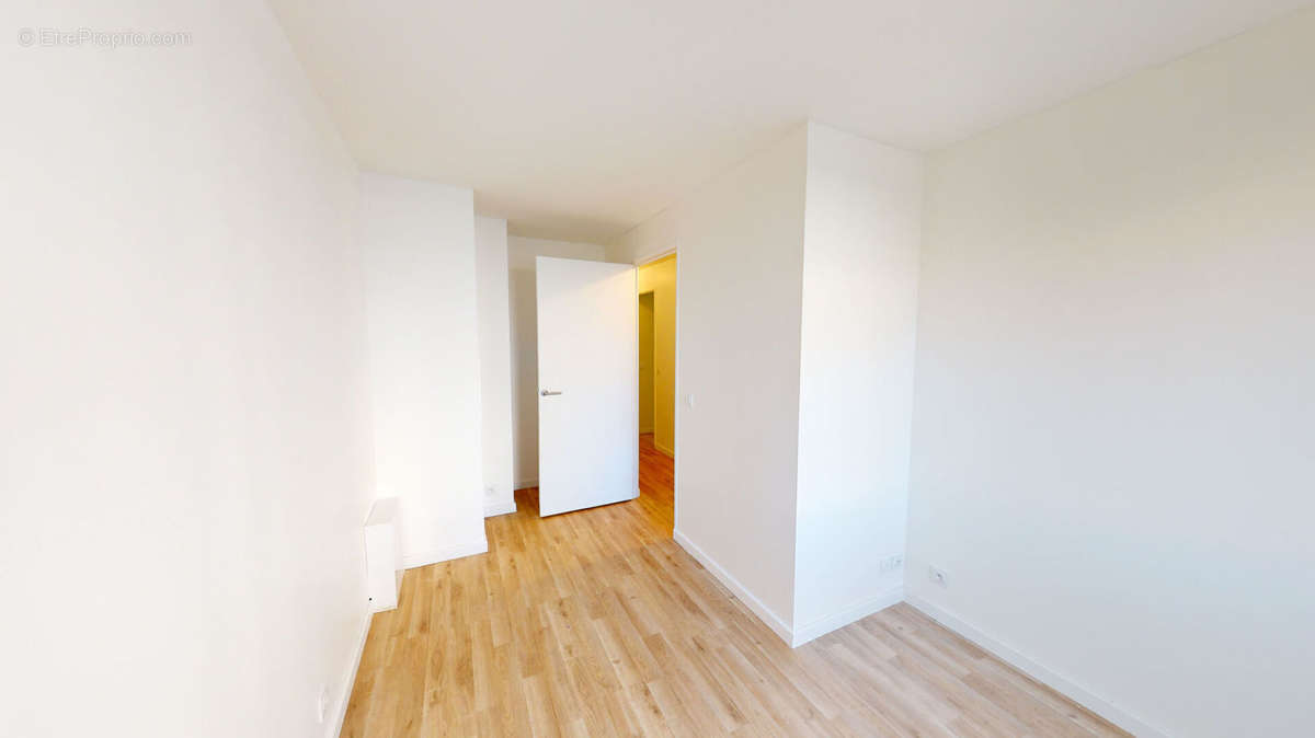 Appartement à IVRY-SUR-SEINE