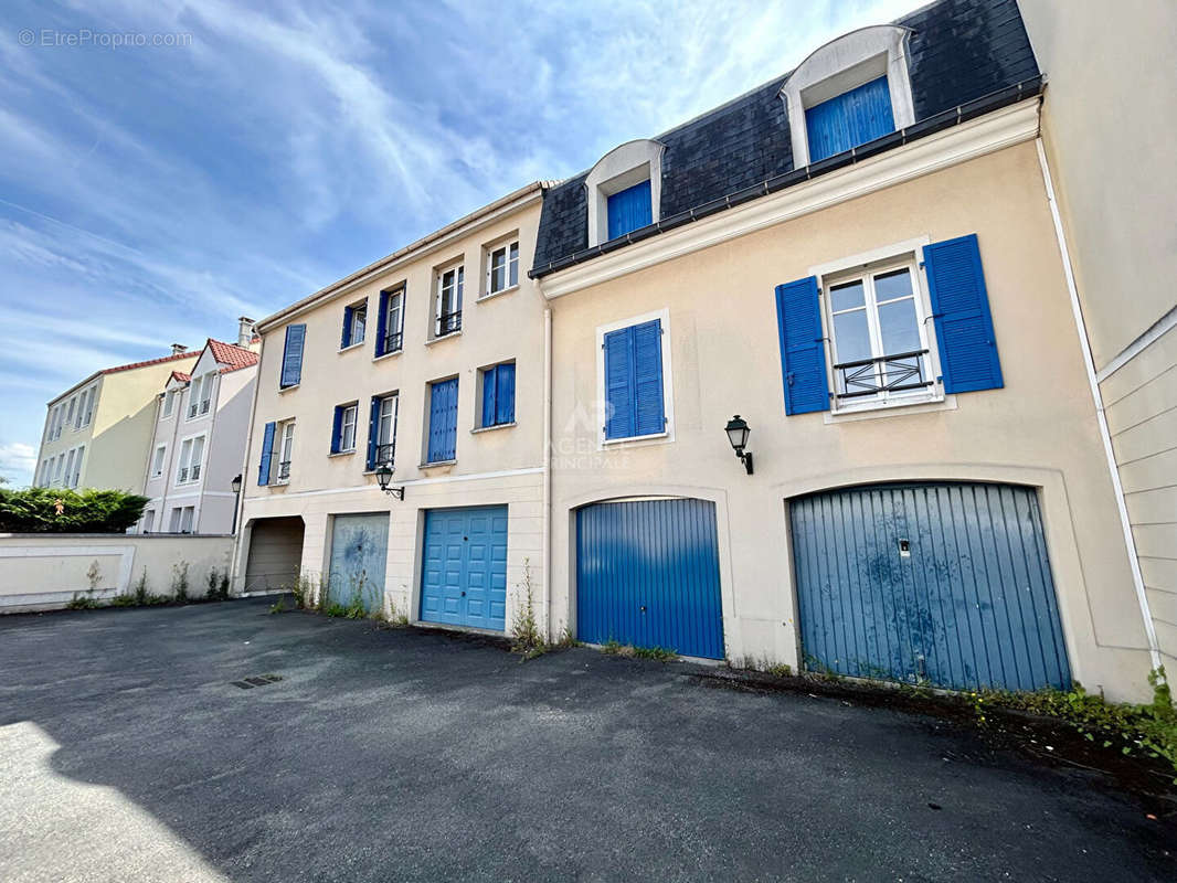 Appartement à CARRIERES-SOUS-POISSY