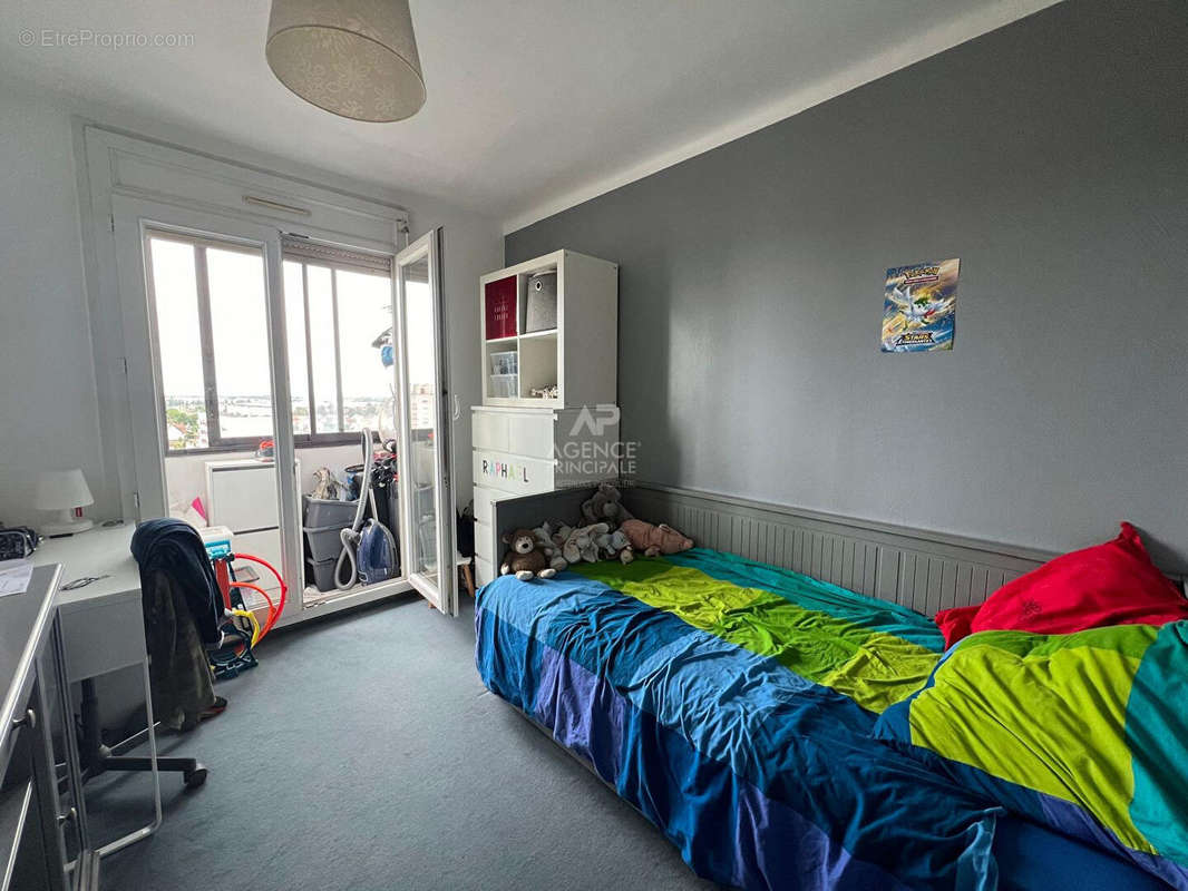 Appartement a louer houilles - 5 pièce(s) - 81 m2 - Surfyn