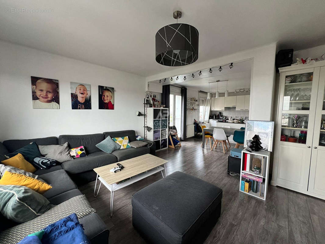 Appartement a louer houilles - 5 pièce(s) - 81 m2 - Surfyn