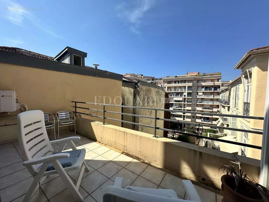 Appartement à MENTON