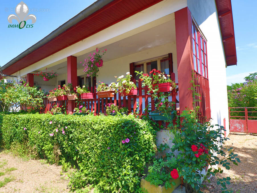 Maison à NAVILLY