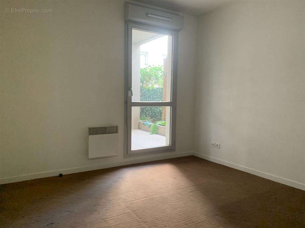 Appartement à NANTERRE