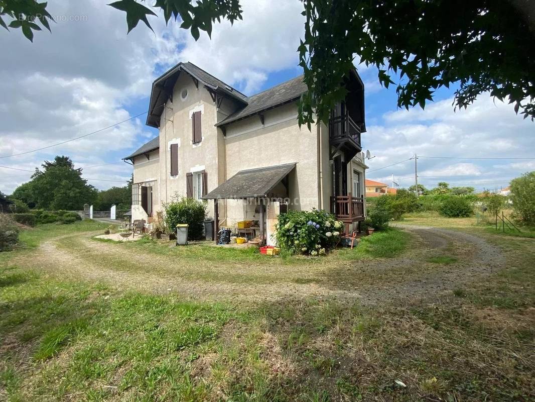 Maison à BORDES