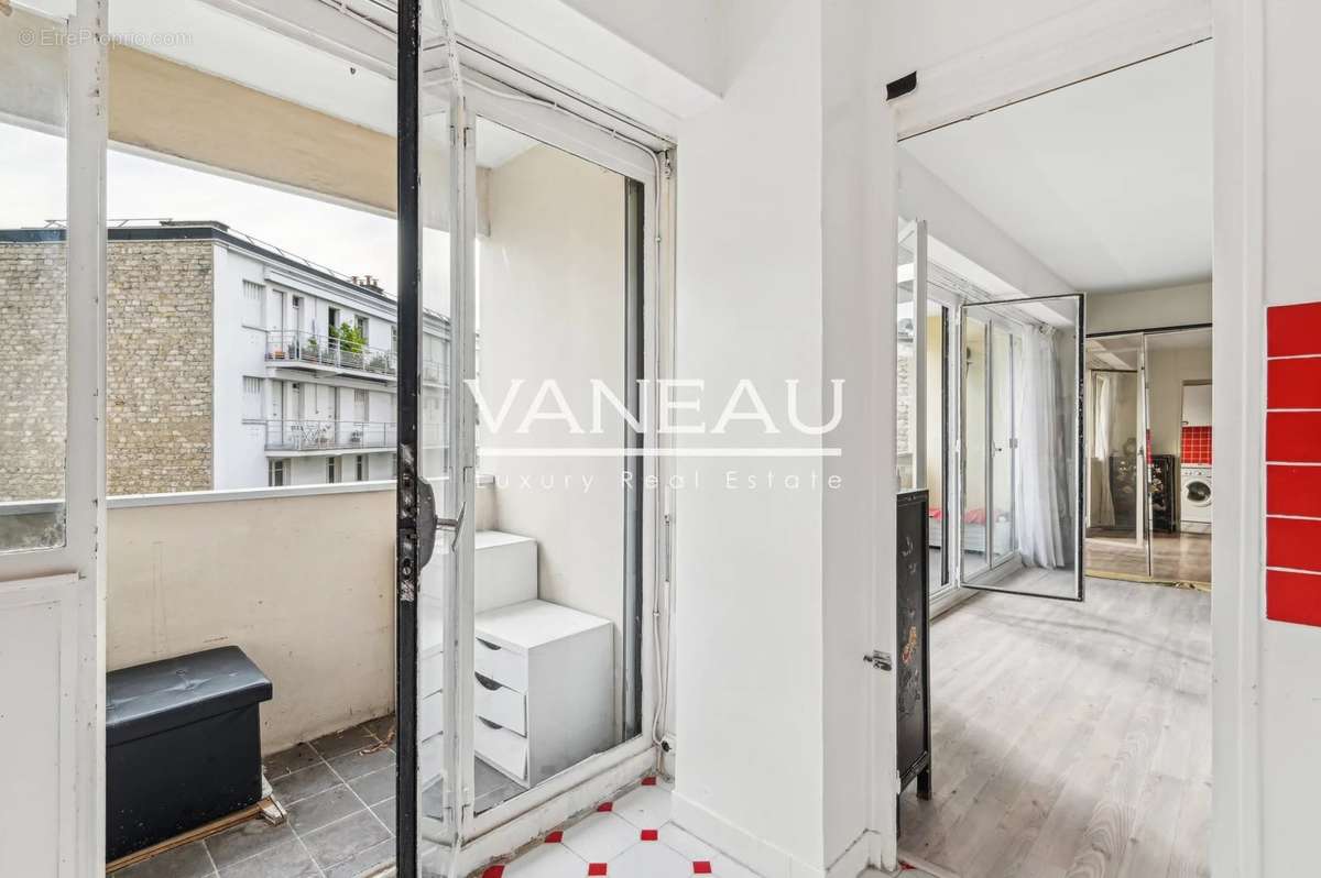 Appartement à PARIS-18E