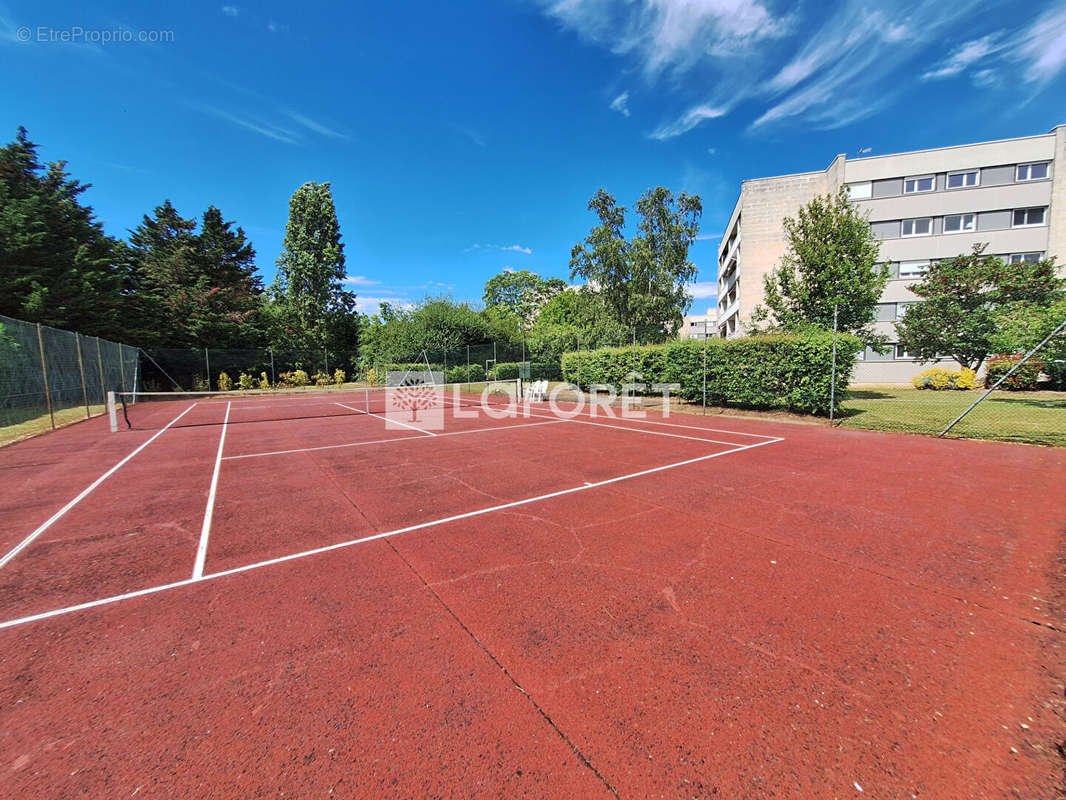 Appartement à VERNEUIL-SUR-SEINE