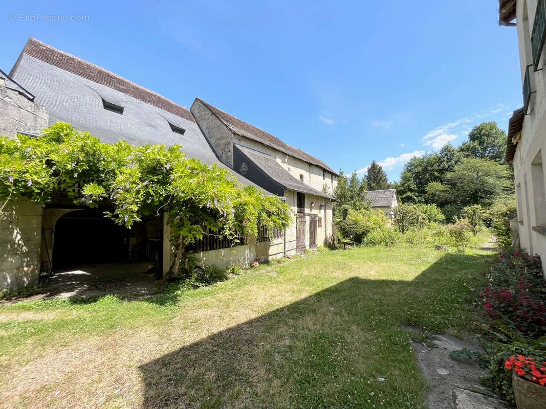 Maison à SAINT-CHRISTOPHE-SUR-LE-NAIS