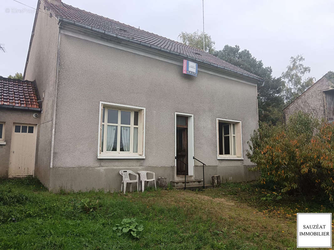 Maison à SAINT-MARTIN-LE-BEAU