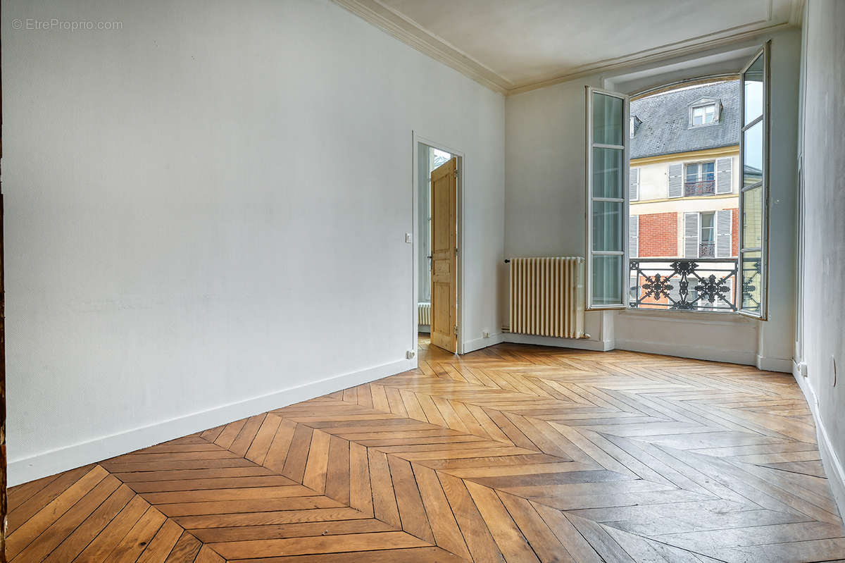 Appartement à VERSAILLES