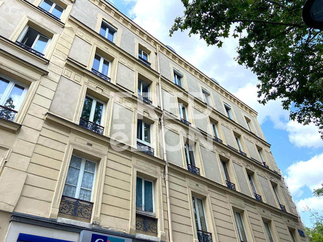 Appartement à PARIS-19E