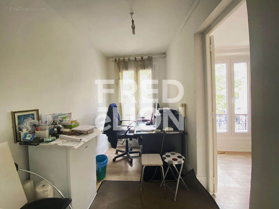 Appartement à PARIS-19E