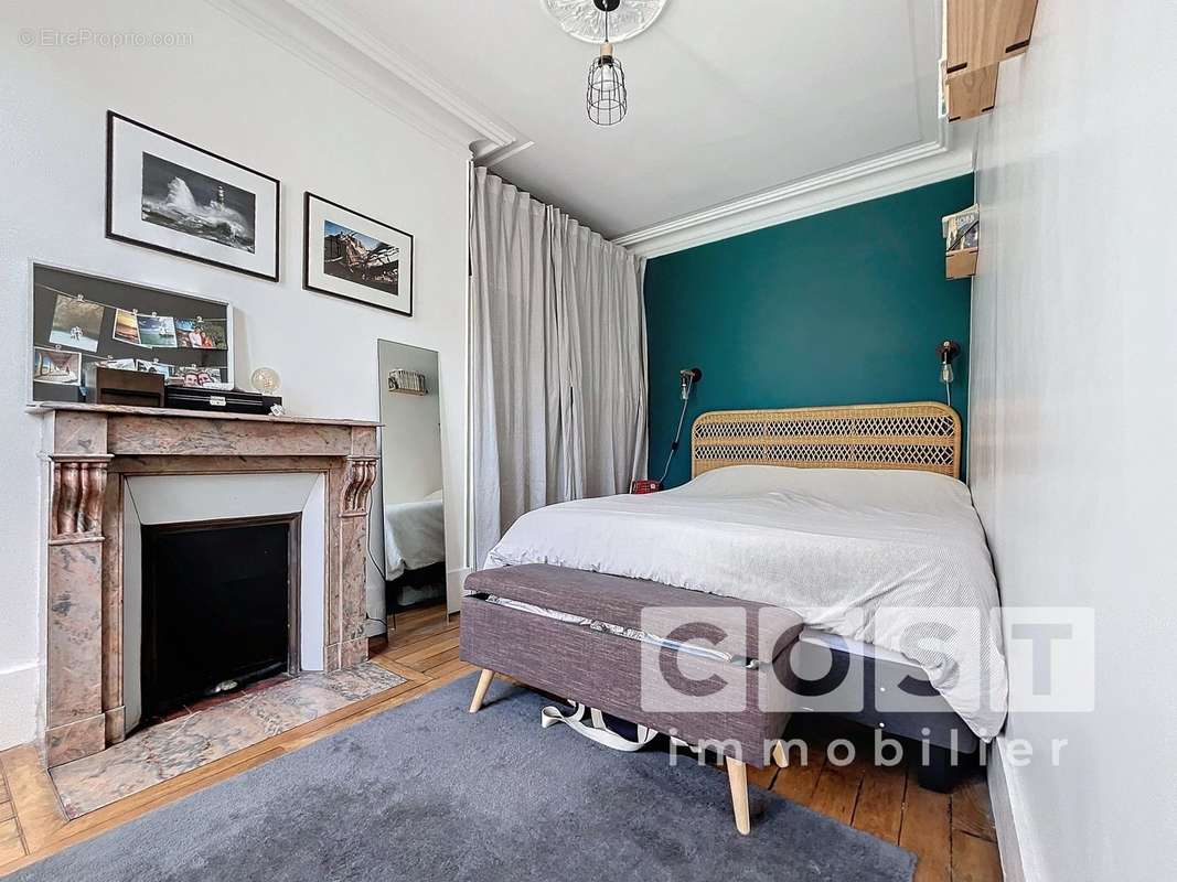 Appartement à ASNIERES-SUR-SEINE