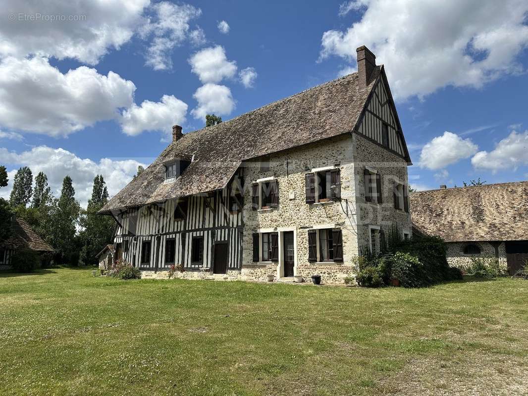 Maison à PACY-SUR-EURE