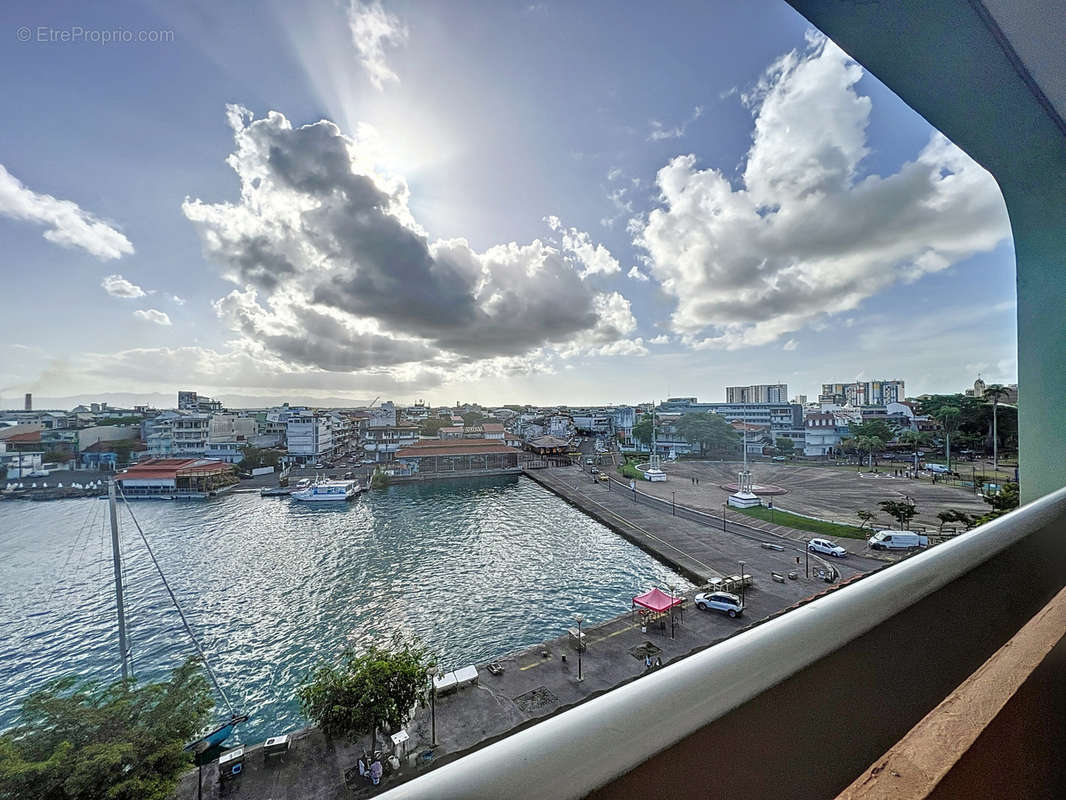 Appartement à POINTE-A-PITRE