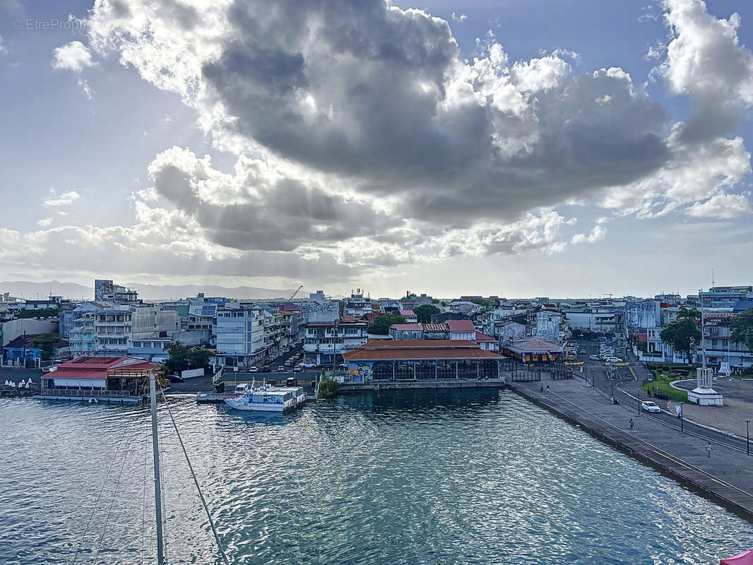 Appartement à POINTE-A-PITRE