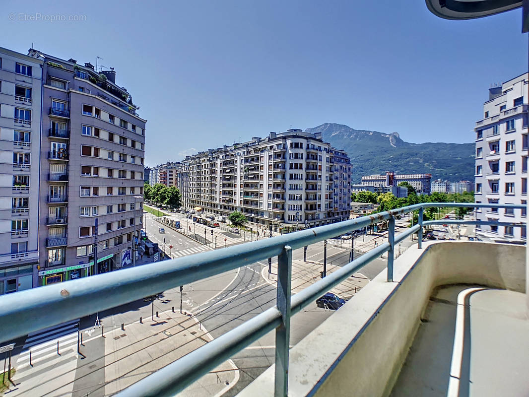 Appartement à GRENOBLE