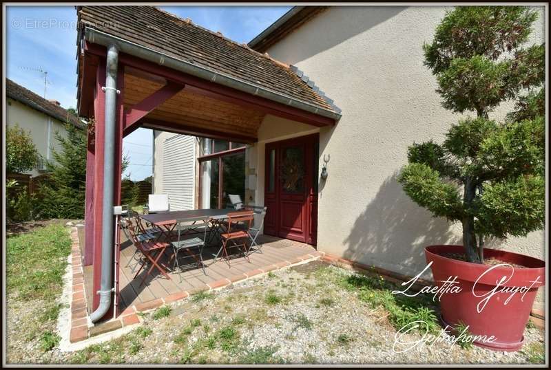 Maison à CHATILLON