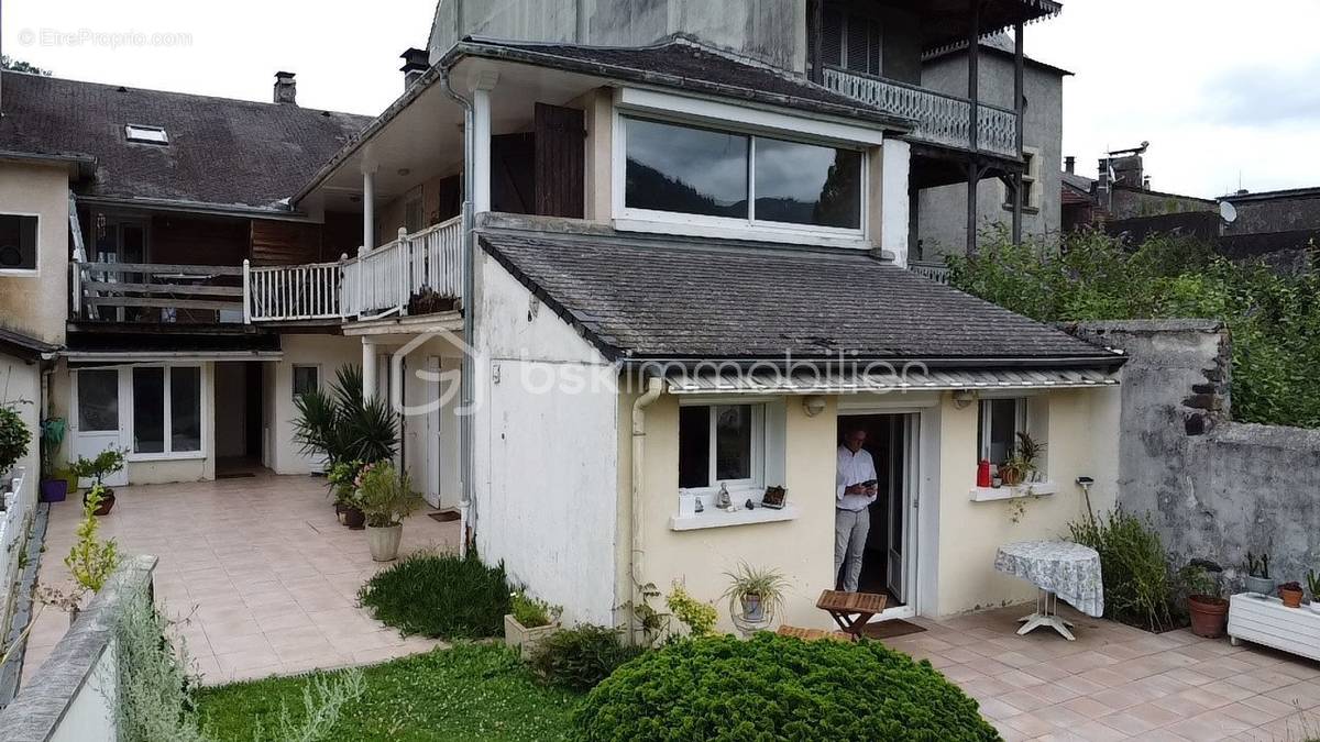 Appartement à SAINT-PE-DE-BIGORRE