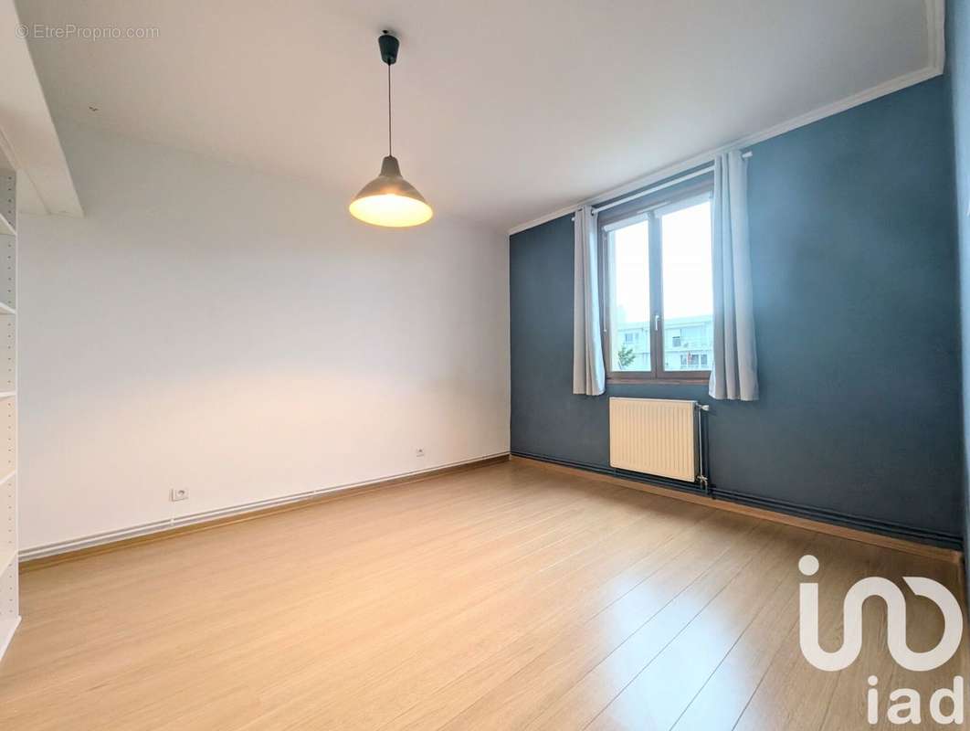 Photo 4 - Appartement à LONGEVILLE-LES-METZ